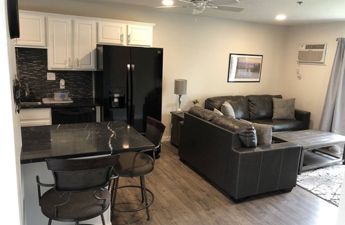 Polson House | Lakefront Condo on Flathead Lake