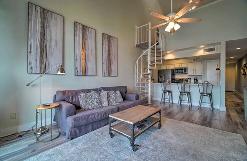 Walden on Lake Conroe Condo | Lakefront Condo on Lake Conroe at The Lodge.