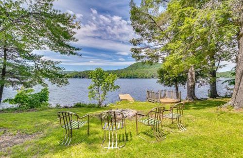 Corinth House | Lakefront Corinth Log Home Private Dock, Fire Pit