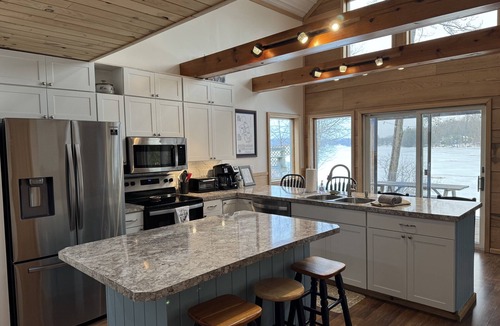 Orson Cottage | Lakefront Cottage - Dog Friendly