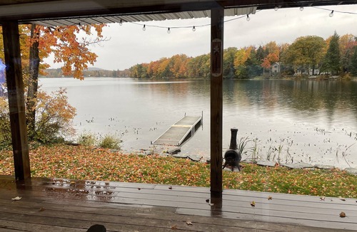 Orson Cottage | Lakefront Cottage - Dog Friendly