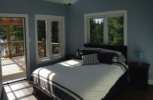 Kenora Cottage | Lakefront Cottage on Beautiful Lower Black Sturgeon Lake