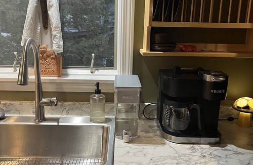 Winthrop Cabin | Lakefront Cottage - sleeps 6 - 2 baths