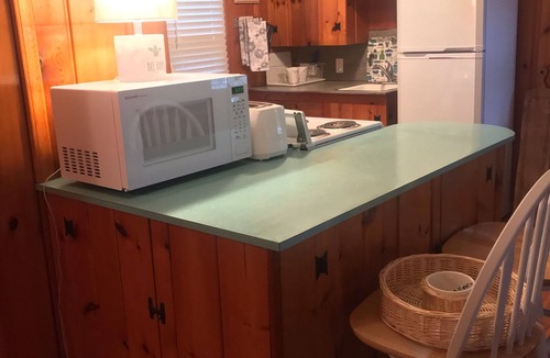National City Cottage | Lakefront Cottage on All-Sports Bass Lake, just 15 minutes from Tawas city.