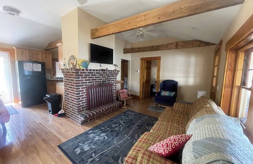 Ponds of Plymouth House | Lakefront Cottage with Private Dock