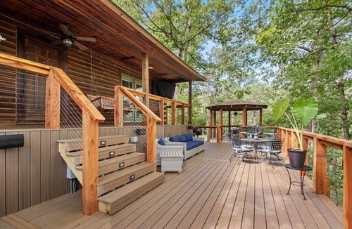 Rogers Cabin | Lakefront Cozy Cabin w/hot tub