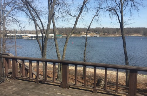 Afton House | Lakefront Cozy Cottage