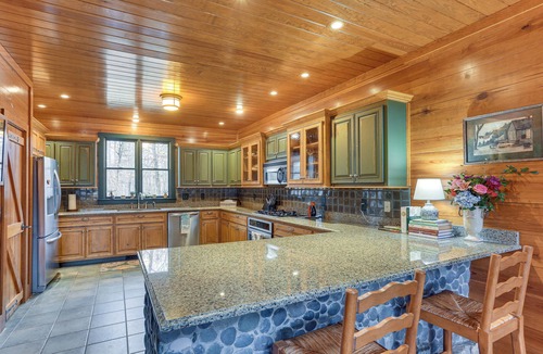 Mentone Cottage | Lakefront Custom-built Mentone Home: Game Room!