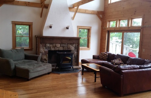 Moriah Center House | LakeFront, Endless Views, 3 level, Open floor plan