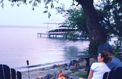 Big Bay Point Cottage | Lakefront Escape - Firepit & Game Room