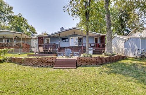 Carolyn Estates House | Lakefront Escape w/Game Room & Dock in Mabank!