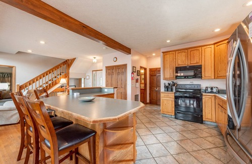 McHenry House | Lakefront Escape with Deck, Firepit & Views