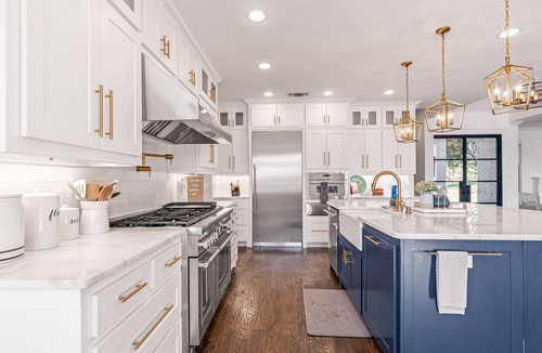 Azle House | Lakefront Estate, Pool & Chef's Kitchen | 5 Suites