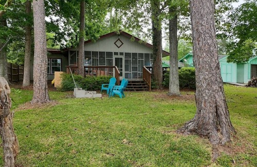 Hillister House | Lakefront Family Retreat with Dock, Kayaks, Paddleboard, Fire Pit, and Water Mat