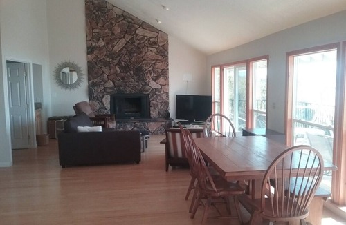 Greater Sacramento House | Lakefront, Folsom Lakefront in Granite Bay