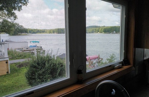 Clymer House | Lakefront Four Seasons Home ~ Magnificent Views > Swim.Ski.Golf.Hike .RELAX.!