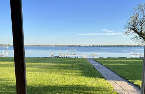 Wentworth Condo | Lakefront Fun