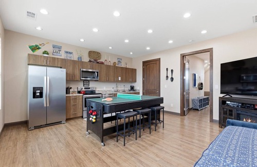 Little Elm Apartment | Lakefront Game Loft Beautiful Views Sleeps 6
