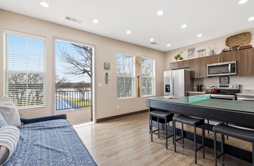 Little Elm Apartment | Lakefront Game Loft Beautiful Views Sleeps 6