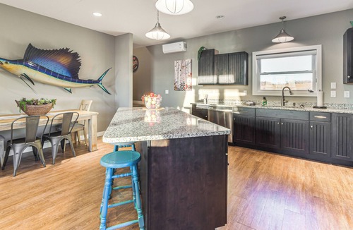 Dent Cottage | Lakefront Gem: Grills & Fire Pit in Dent