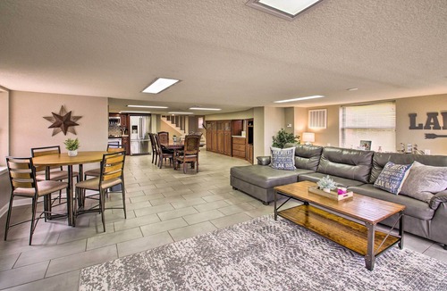 Lake Hamilton House | Lakefront Gem w/Docks in Hot Springs!