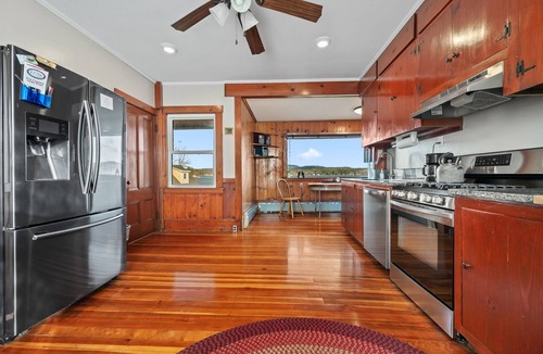 Lochmere House | Lakefront Getaway w/Firepit & Mountain Views