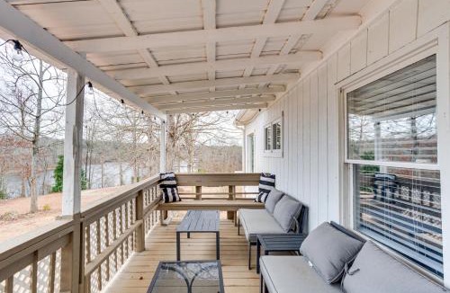 Bogart House | Lakefront Getaway w/Porch in Athens Area!