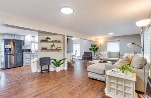 Bogart House | Lakefront Getaway w/Porch in Athens Area!