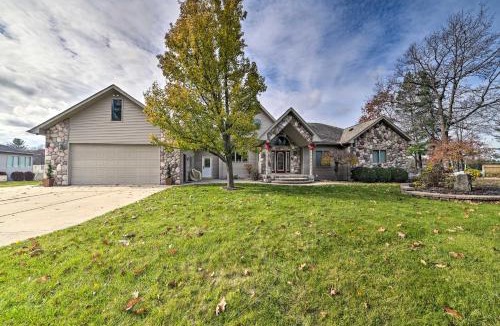 Gladwin House | Lakefront Gladwin Home with Private Beach and Hot Tub