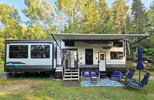 Waubun House | Lakefront Glamping near Itasca State Park,wifi, fit pit, gas grill, dog-friendly