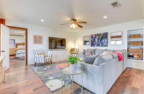 Graford House | Lakefront Graford Home w/Fire Pit + Private Dock!
