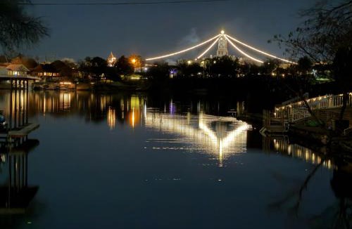 Granbury House | Lakefront Granbury Getaway