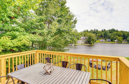 Hinsdale House | Lakefront Hinsdale Home ~ 10 Mi to Pittsfield!