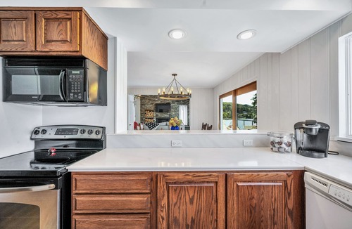 Lake Winola House | Lakefront Home in Lake Winola, PA