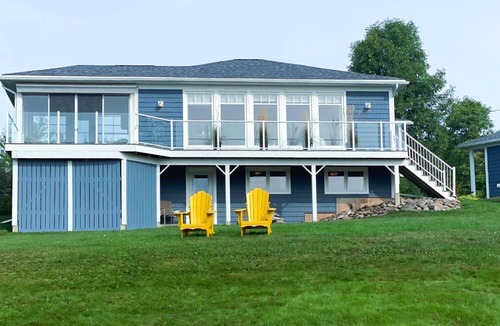 Springfield House | Lakefront Home on Washademoak Lake with Dock and 255 ft of Water Frontage.