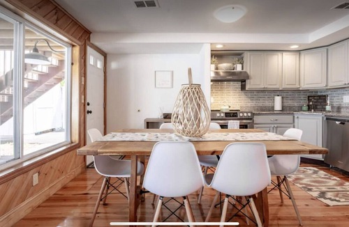 White Lake House | Lakefront Home on Woodstock Way