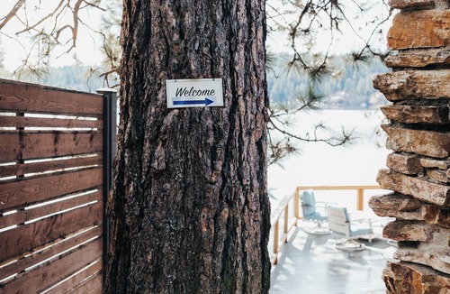 Hayden House | Lakefront Home Private Dock Kayaks