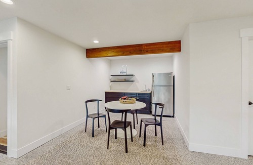 Anderson Island House | Lakefront home w/modern kitchen, wifi, great views & private dock