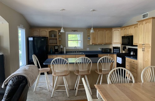 Gilmanton House | Lakefront Home