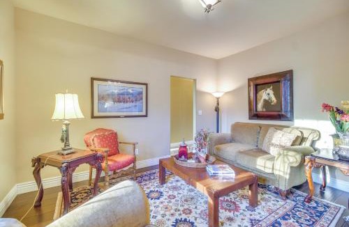 Grove House | Lakefront Home w/Furnished Deck in Grove!