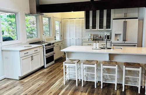 Bracey House | Lakefront Home w/Private Dock, Hot Tub, Firepit, Kayaks, Pet Friendly, Sleeps 8