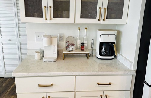 Bracey House | Lakefront Home w/Private Dock, Hot Tub, Firepit, Kayaks, Pet Friendly, Sleeps 8
