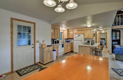 Wautoma Cottage | Lakefront Home w/Seasonal Dock - 2 Mi to Skiing!