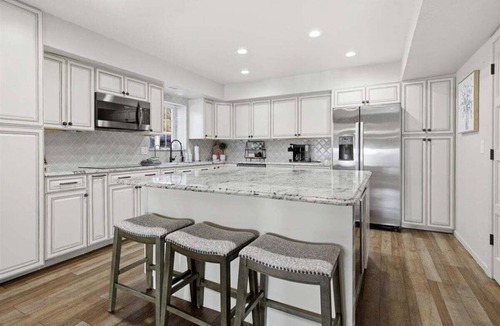 Gravois Mills House | Lakefront Home w/Private Dock, Slip, Kayaks & Paddleboards at the 7mm