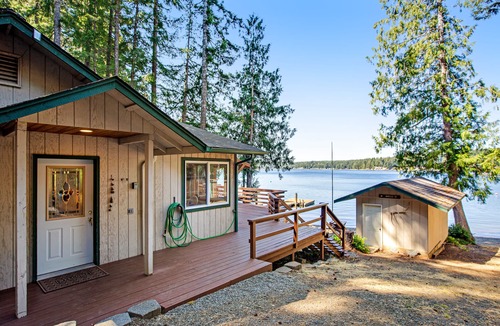 Grapeview House | Lakefront home with beach access, a firepit, washer/dryer & fireplace