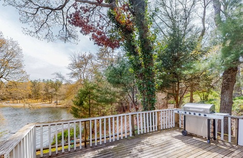Cataumet House | Lakefront home with deck, grill, firepit & washer/dryer