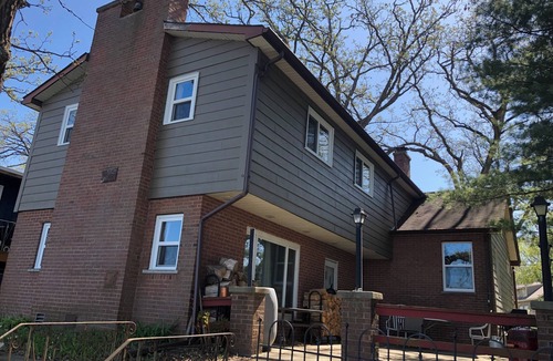 Solon Mills House | Lakefront home Wonder Lake IL - Close to Lake Geneva and Twin Lakes Wi