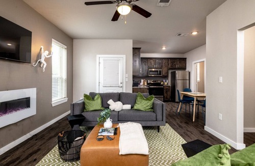 Denton House | Lakefront Home – World Cup Fun!