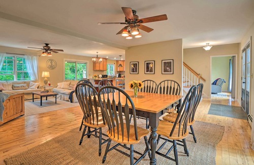 Homer House | Lakefront Homer Abode w/Patio & Backyard!