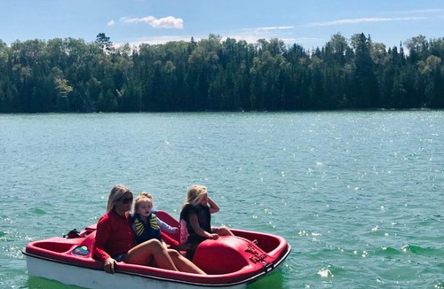 Northern Bruce Peninsula House | Lakefront Hope Lodge